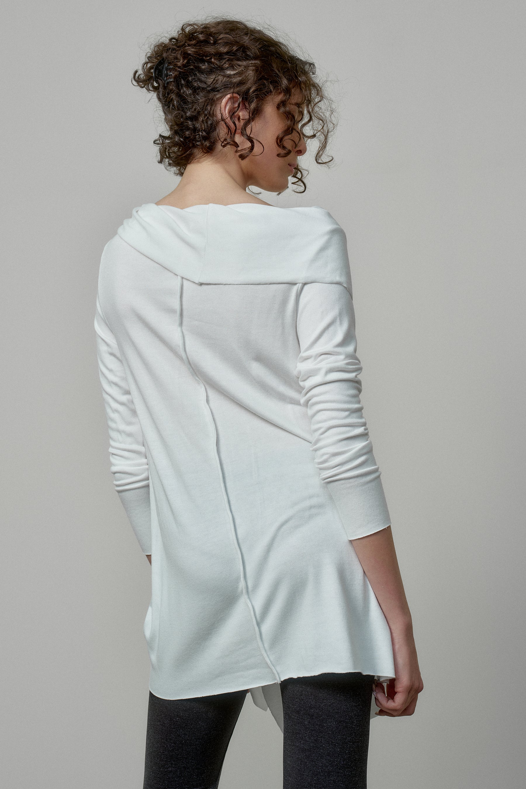 ELEGANT SOFT KNIT TUNIC WITH DRAPED FRONT AND RAW EDGES
