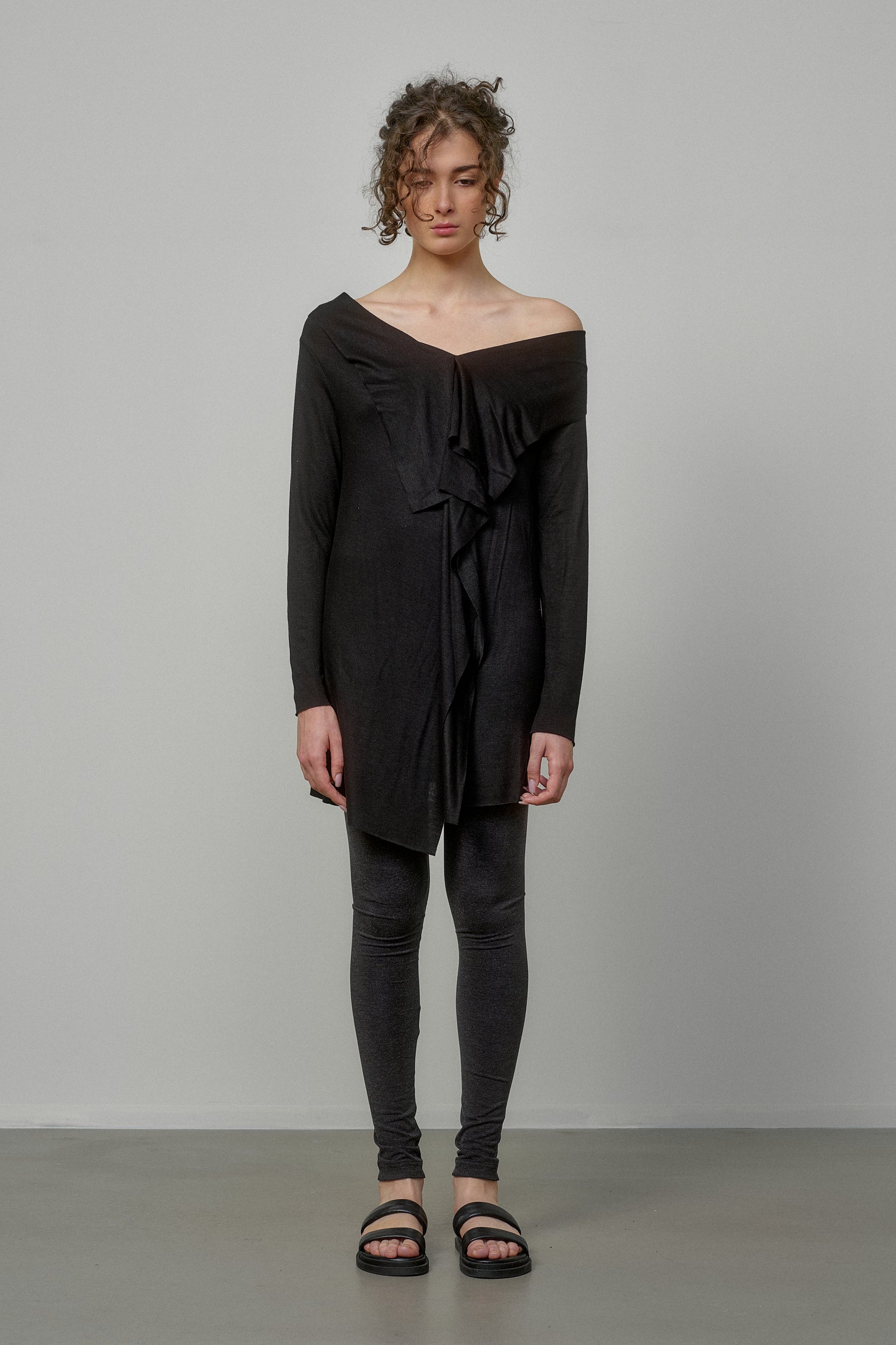 ELEGANT SOFT KNIT TUNIC WITH DRAPED FRONT AND RAW EDGES
