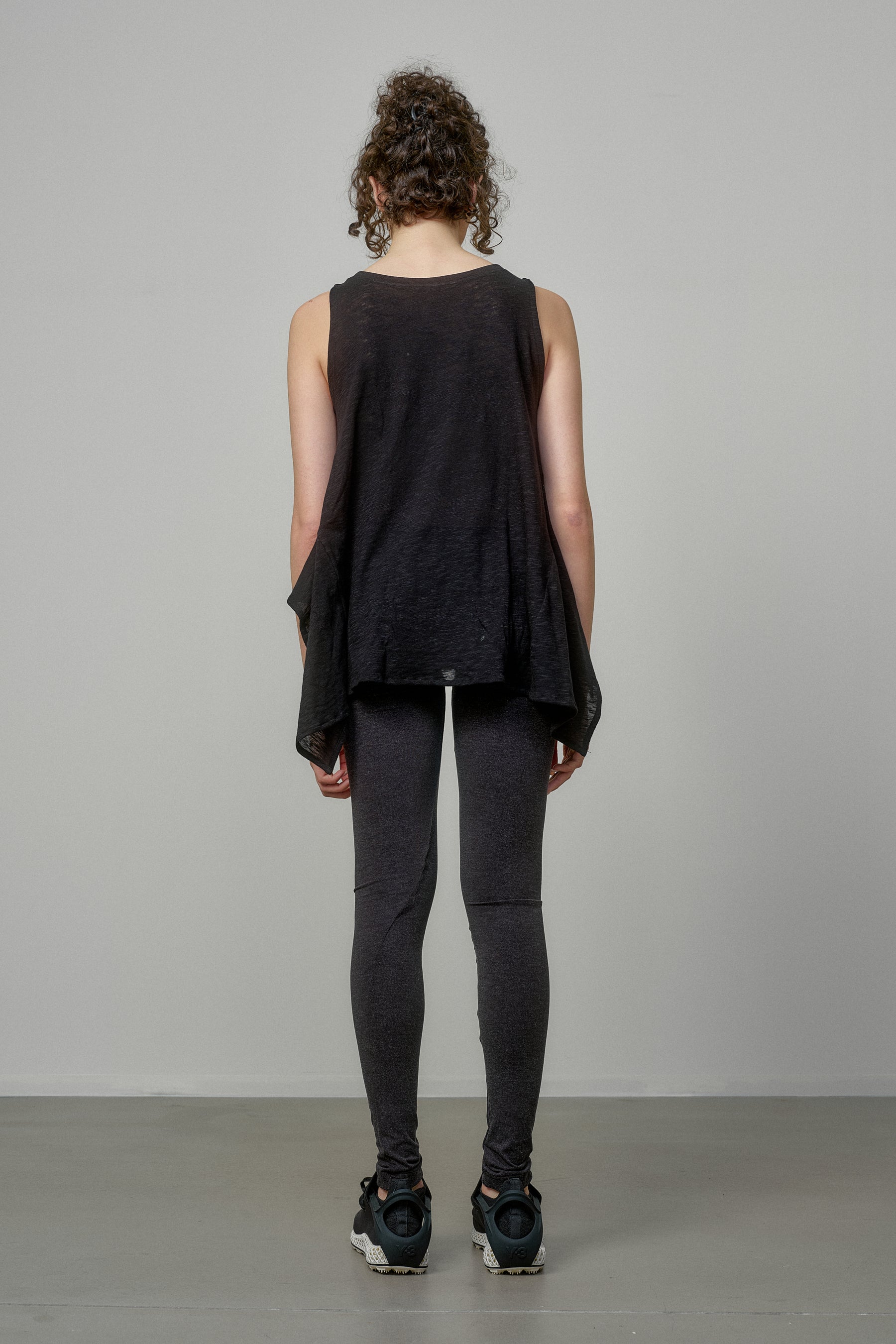 SENSATIONAL BLACK KNIT SLEEVELESS TOP