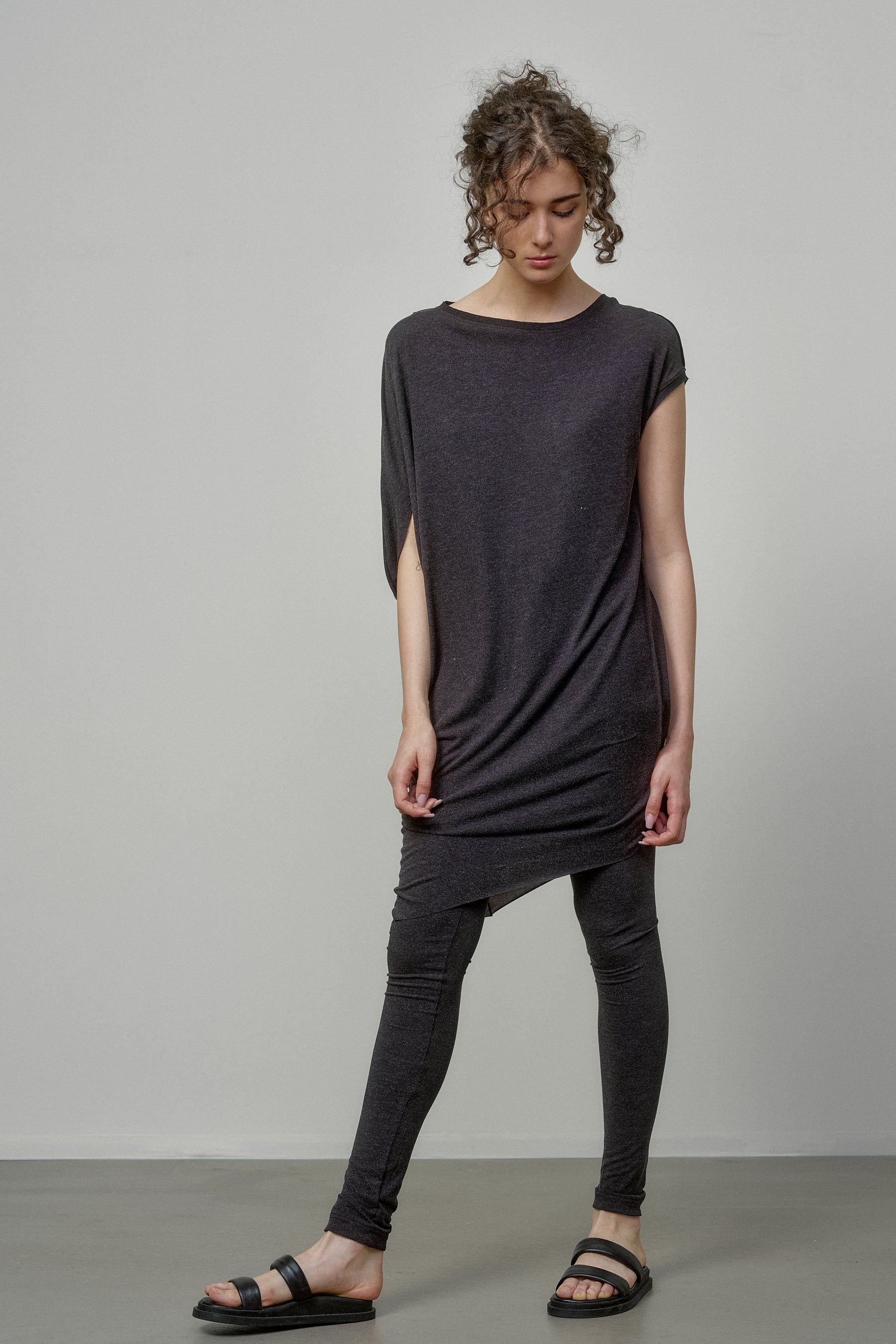CHARCOAL MELANGE TUNIC DRESS WITH RAW EDGES