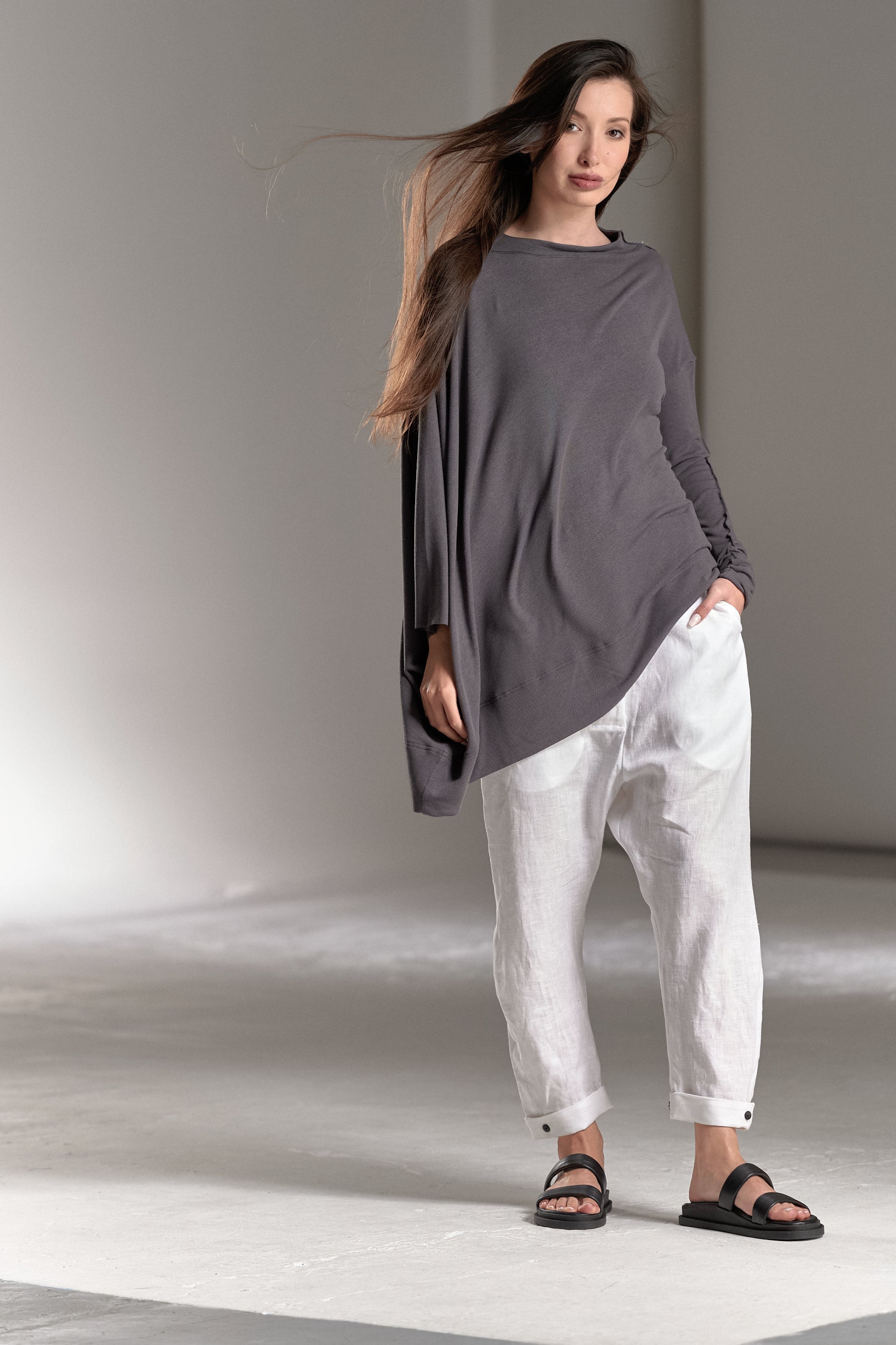 ASYMMETRICAL LONG SLEEVED TUNIC TOP