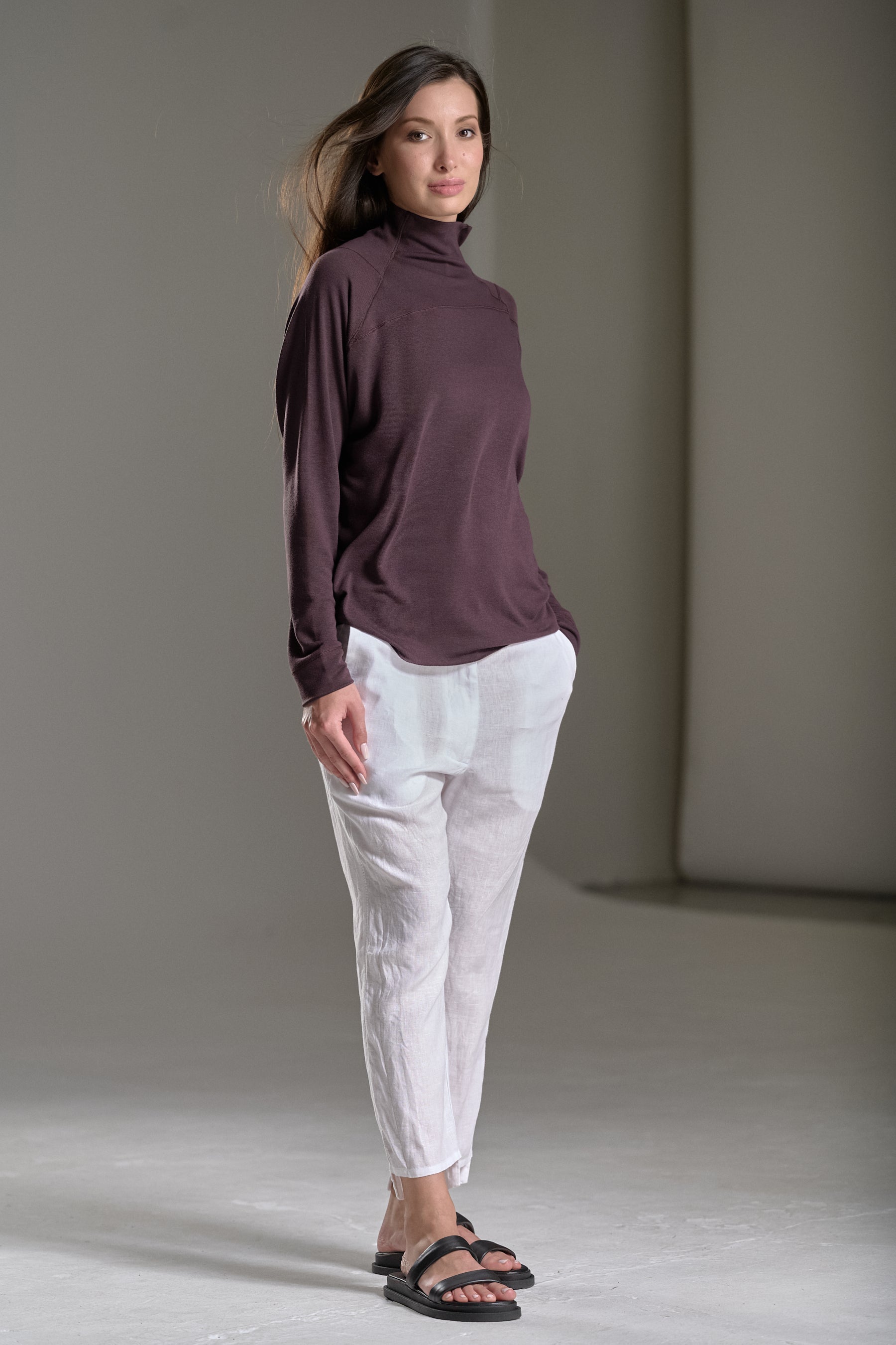 TURTLENECK LOOSE TOP