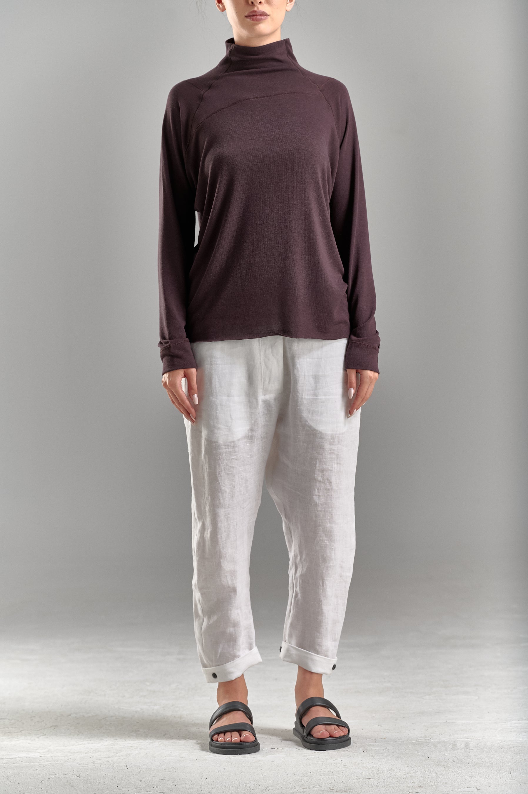 TURTLENECK LOOSE TOP