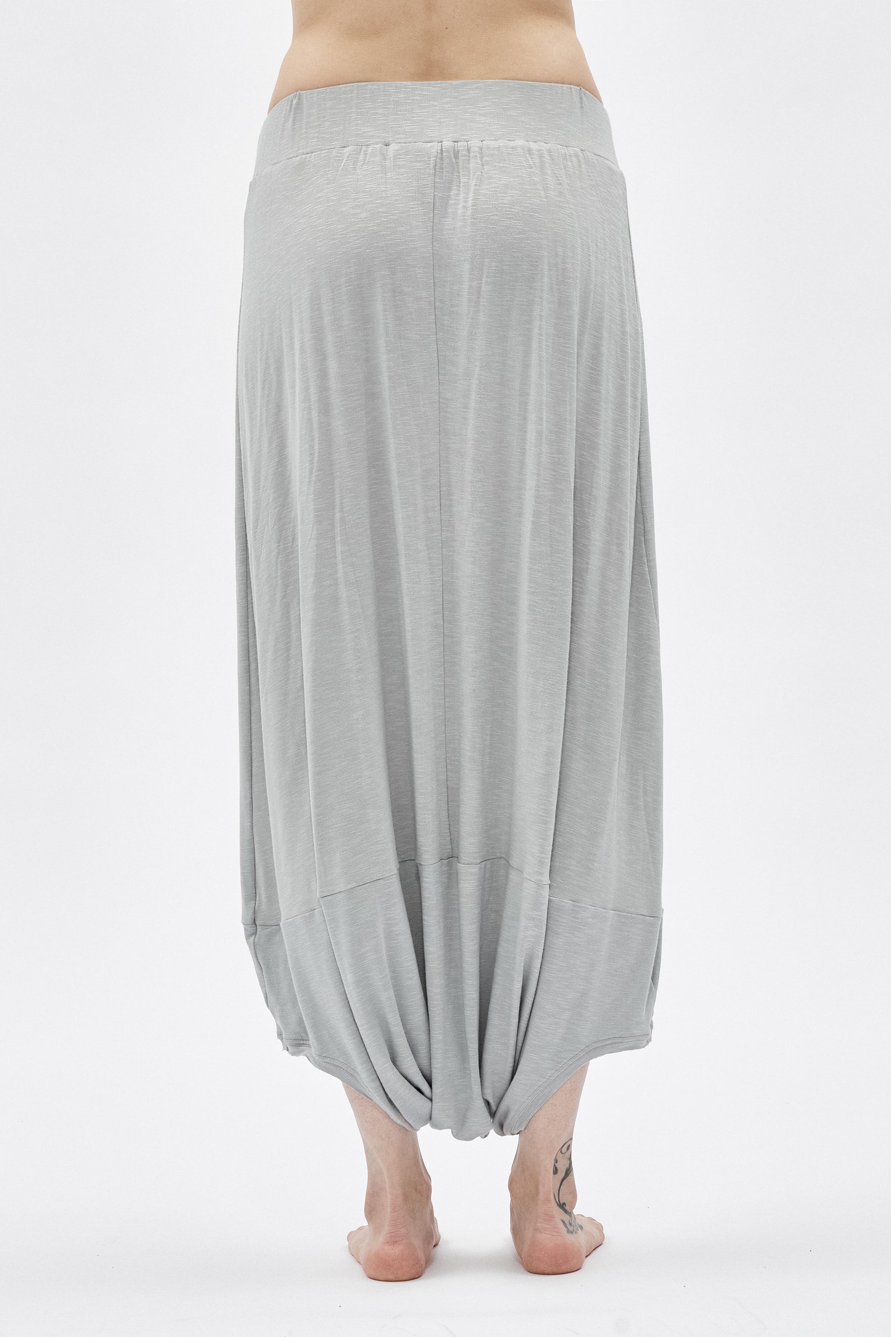 LOW CROTCH DRAPE SKIRT