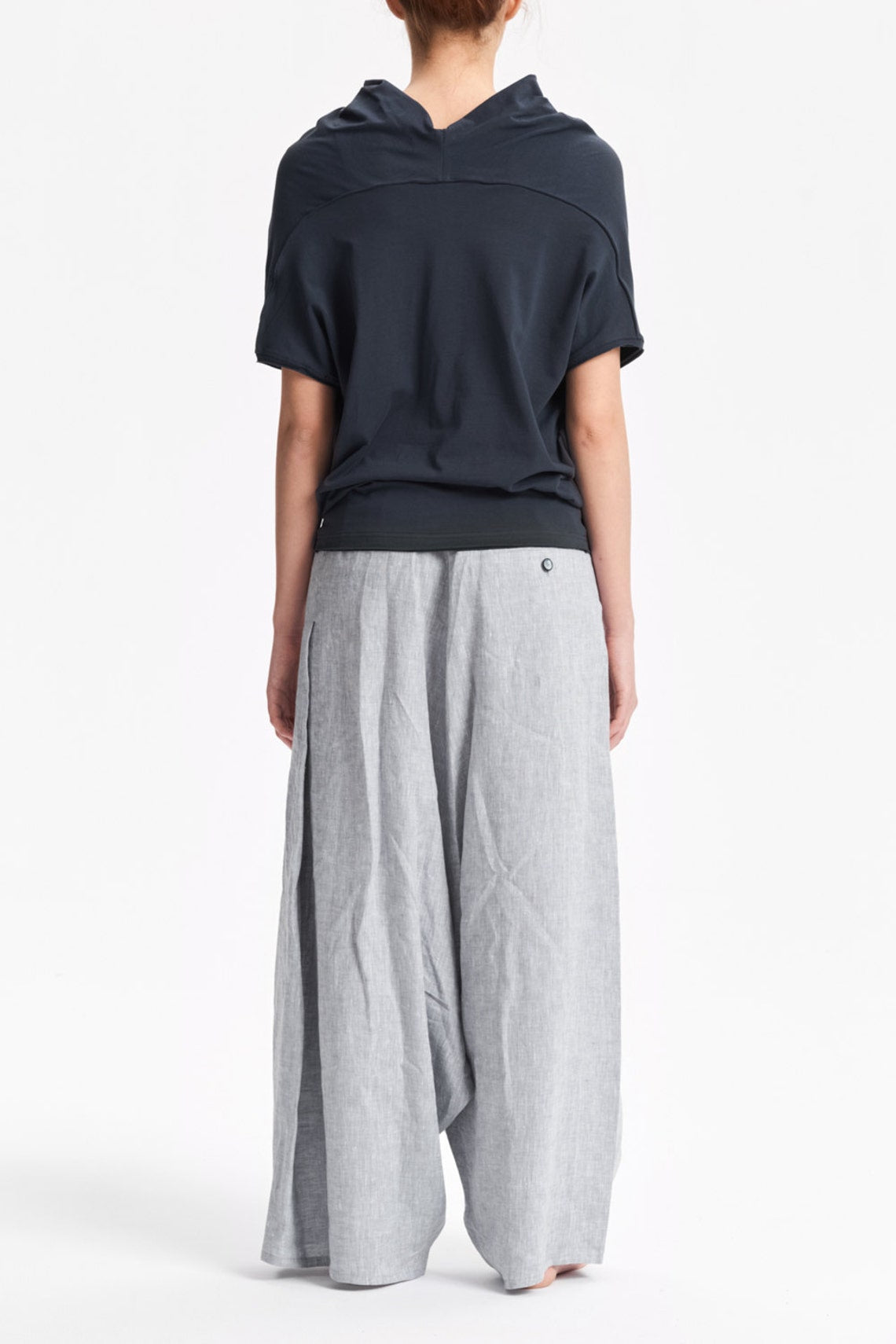 OVERSIZED SHORT SLEEVED BAT TOP