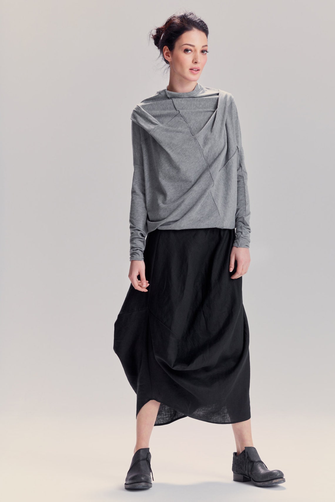 OVERSIZED ASYMMETRICAL TOP