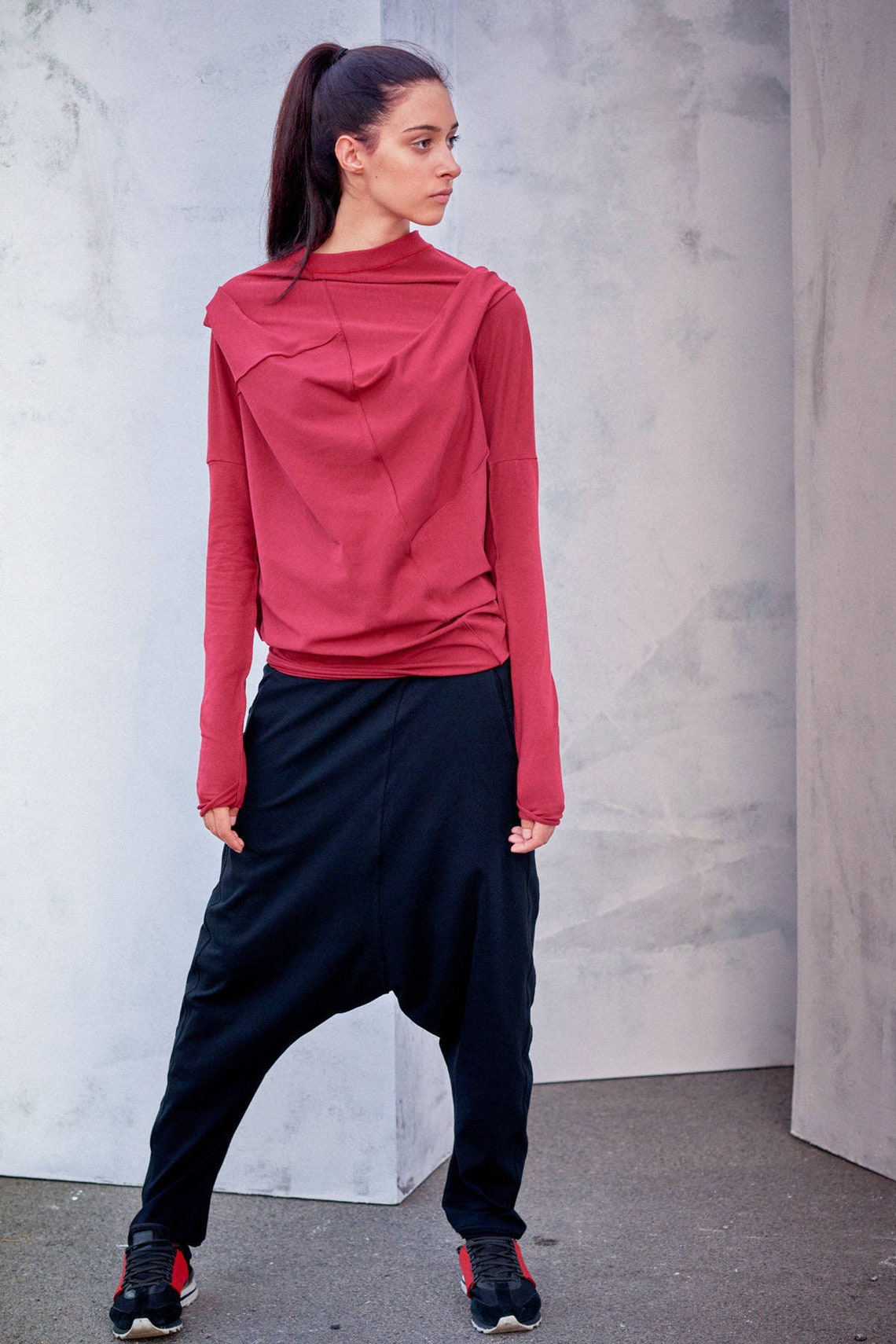 OVERSIZED ASYMMETRICAL TOP