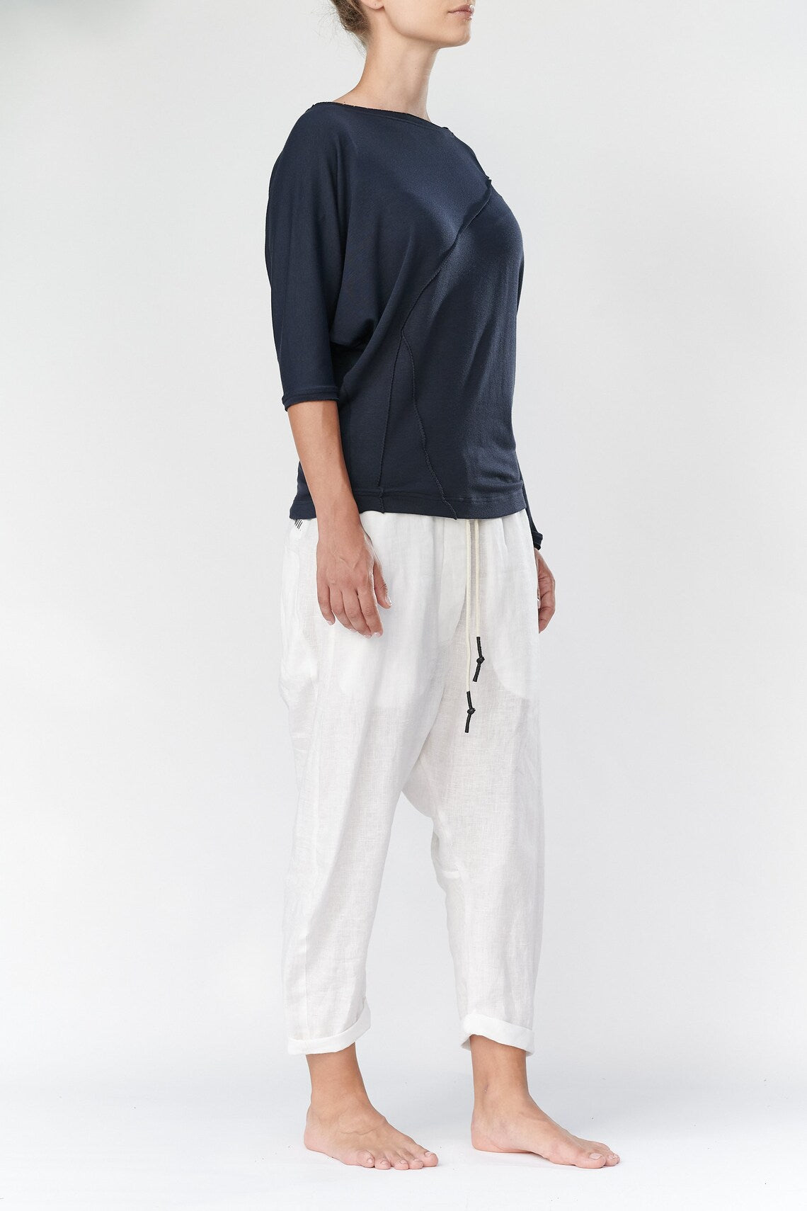 ASYMMETRICAL REVERSIBLE BOATNECK TOP