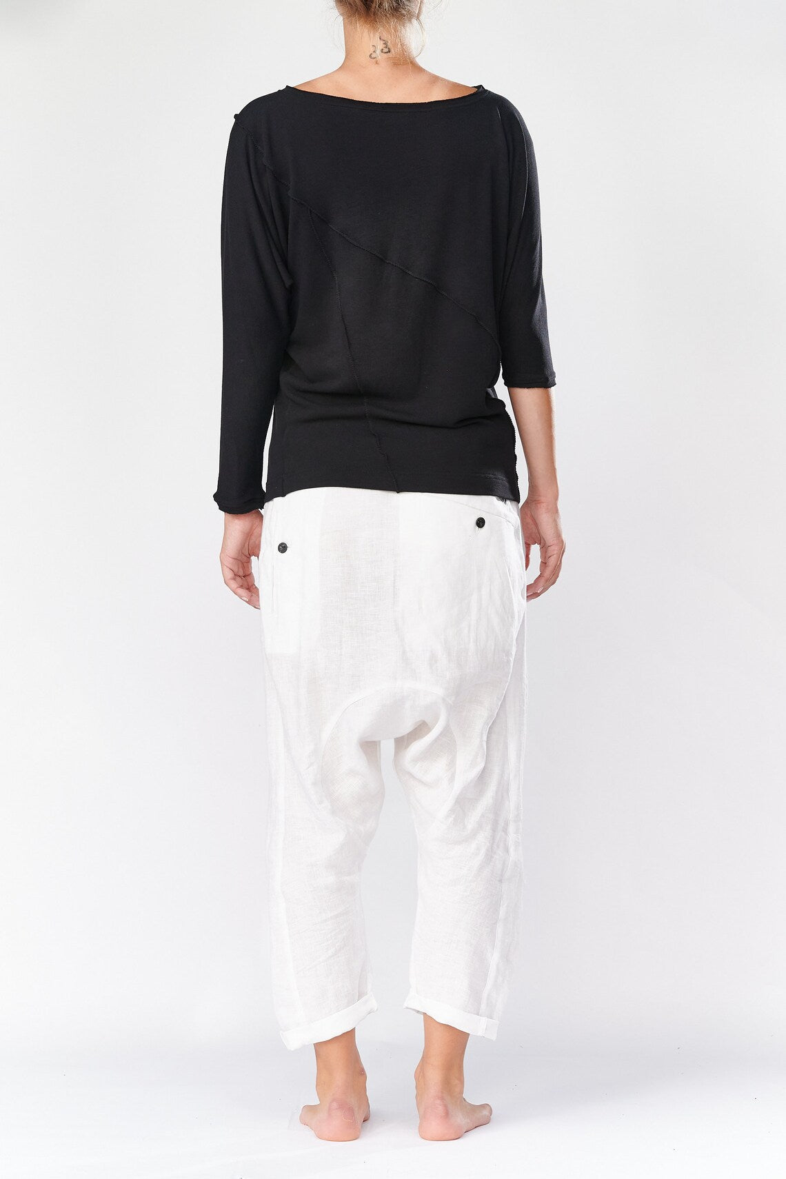 ASYMMETRICAL REVERSIBLE BOATNECK TOP