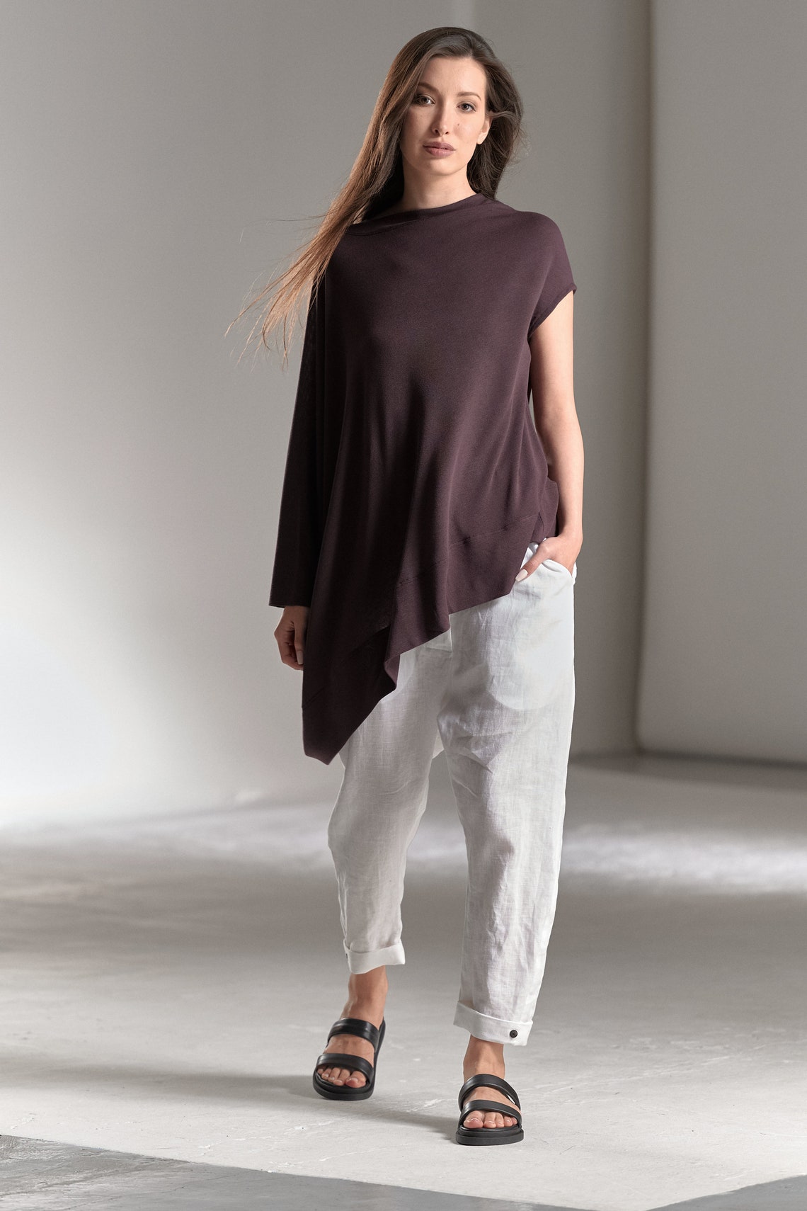 ASYMMETRICAL CAP SLEEVE TUNIC TOP