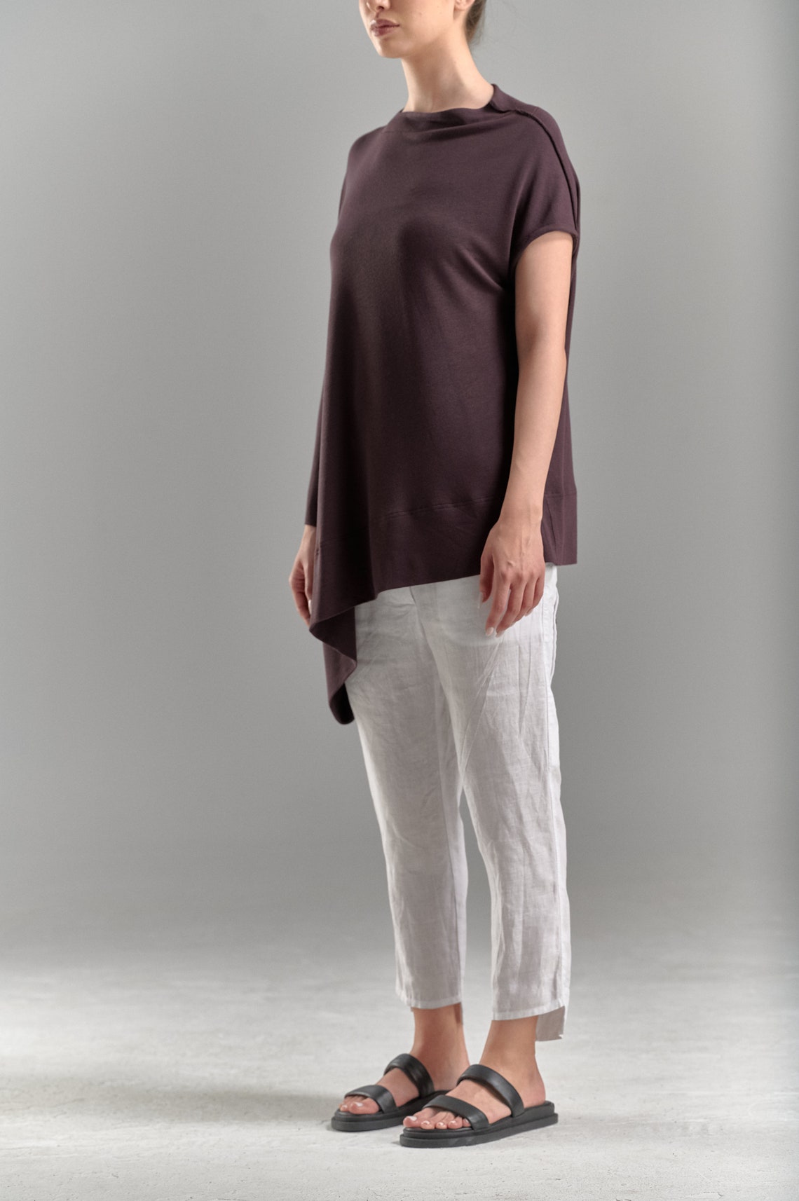 ASYMMETRICAL CAP SLEEVE TUNIC TOP