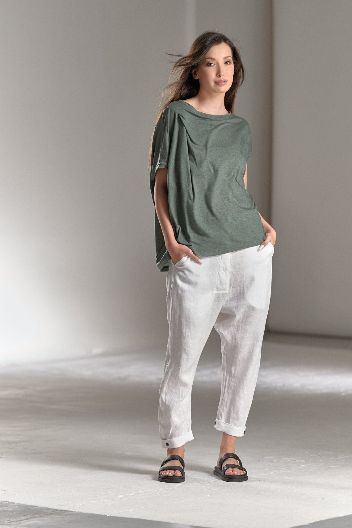 ASYMMETRICAL SHORT SLEEVED OVERSIZED TOP