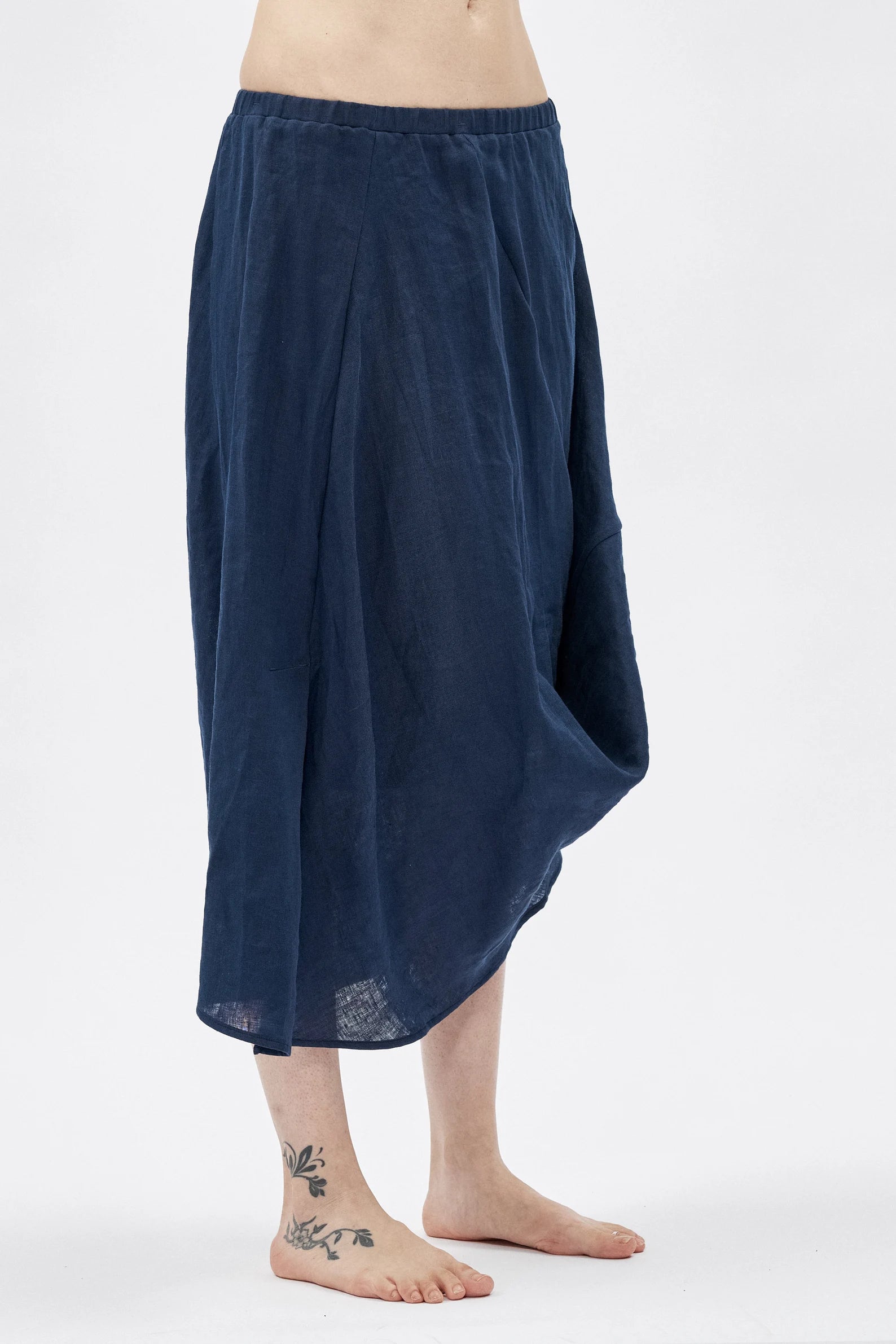 DRAPE LINEN SKIRT