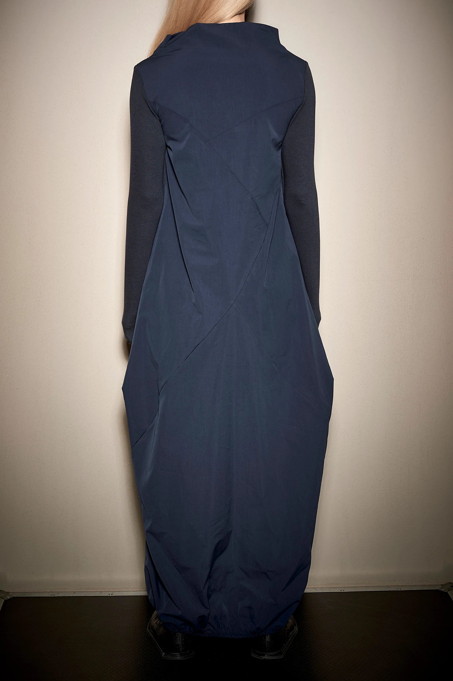LONG SLEEVED DISTORTED MAXI DRESS