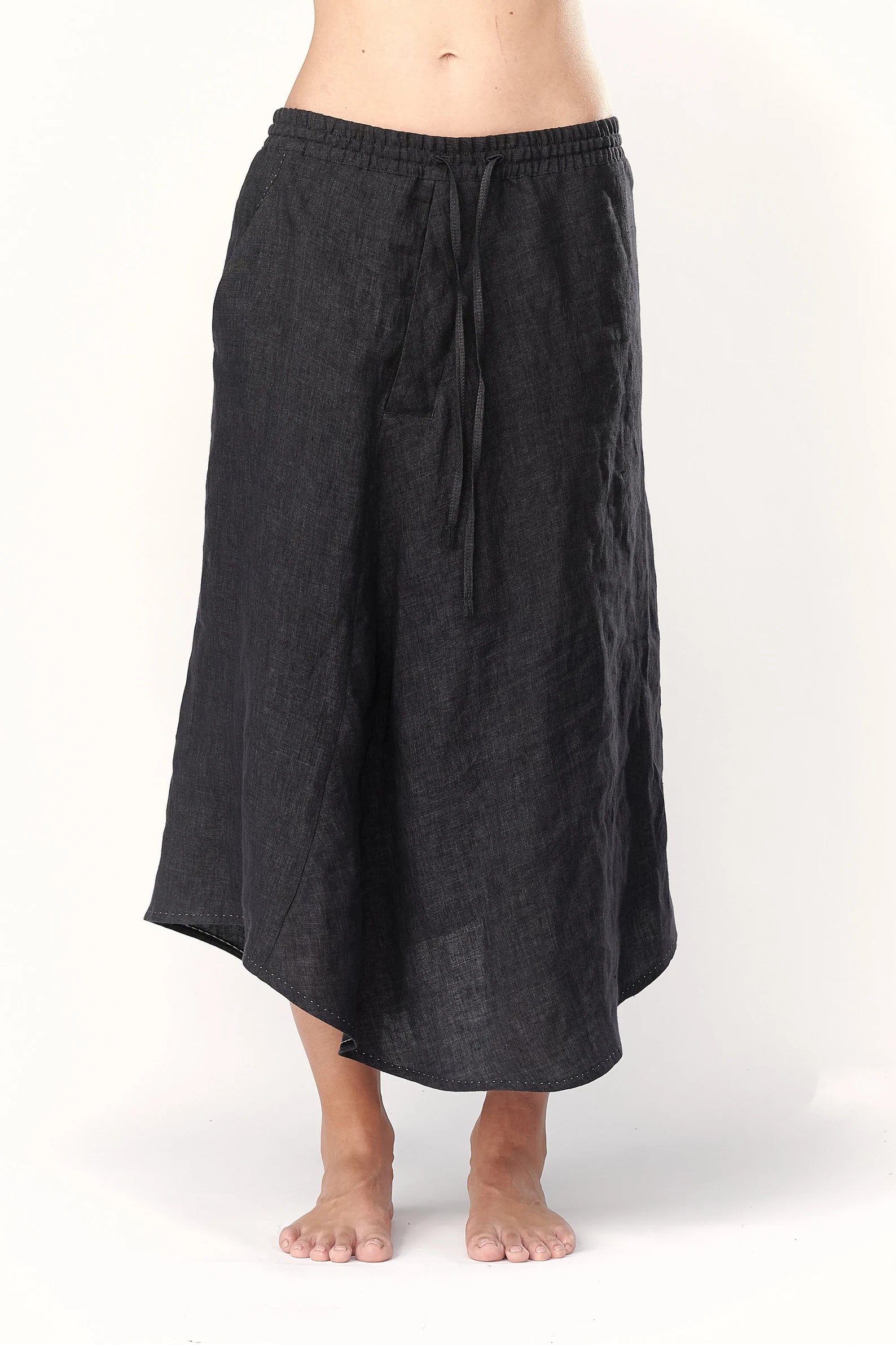 LINEN ASYMMETRICAL SKIRT WITH POCKETS