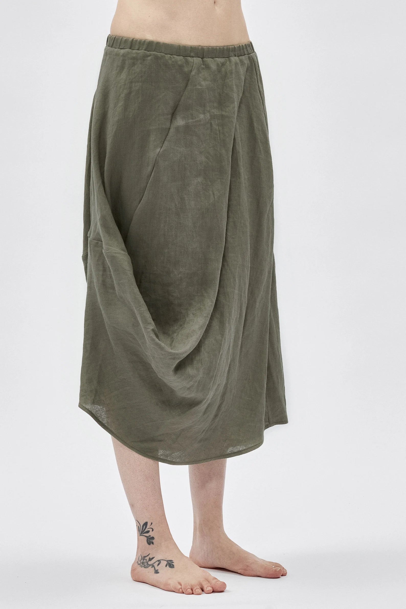 DRAPE LINEN SKIRT