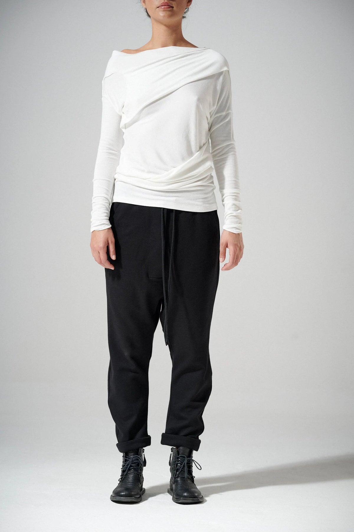 OFF SHOULDER LONG SLEEVED BLOUSE