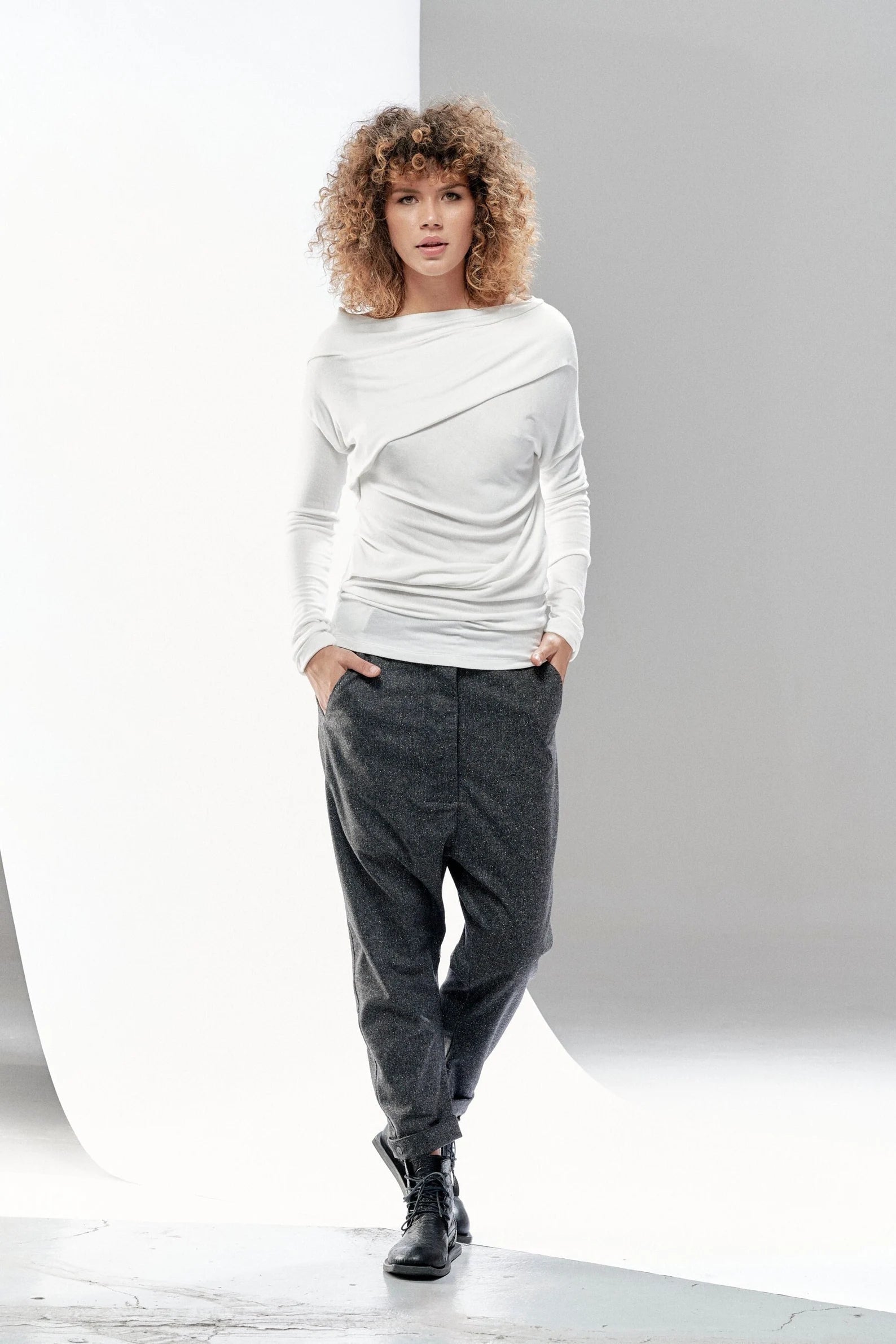 andequal volume off shoulder blouse グレー volume off shoulder blouse – andequal