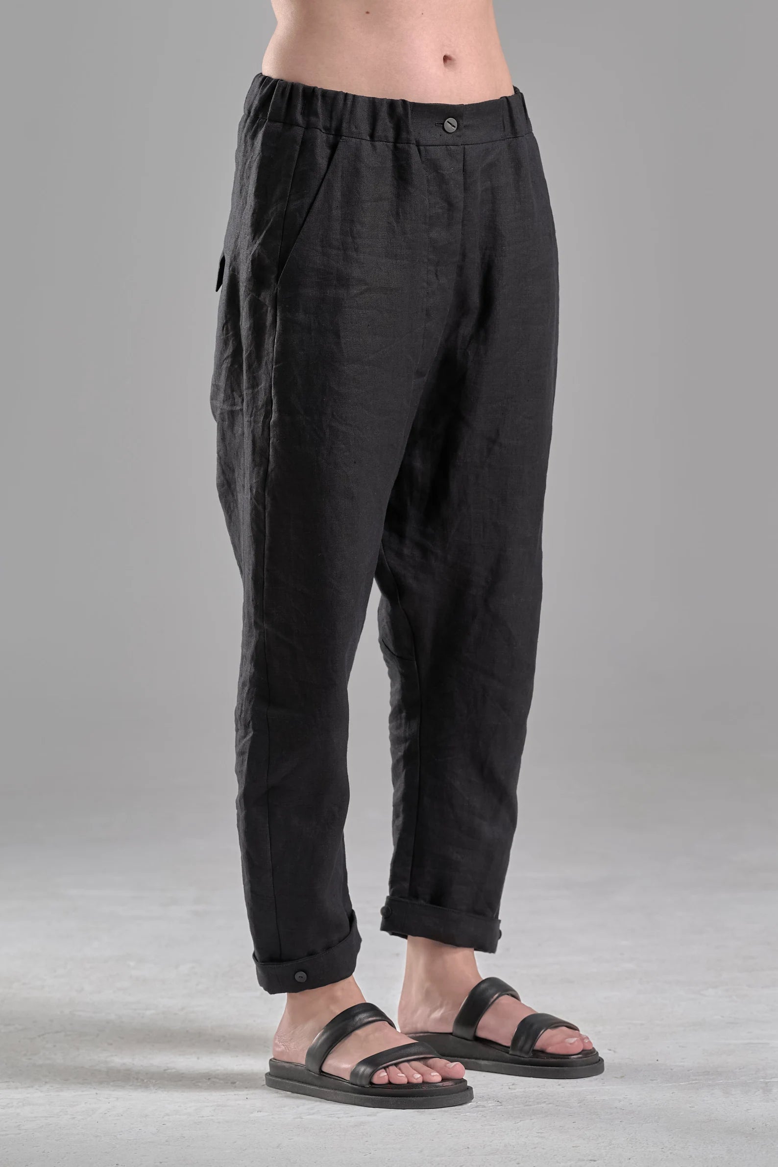 LOOSE CROPPED LINEN PANTS