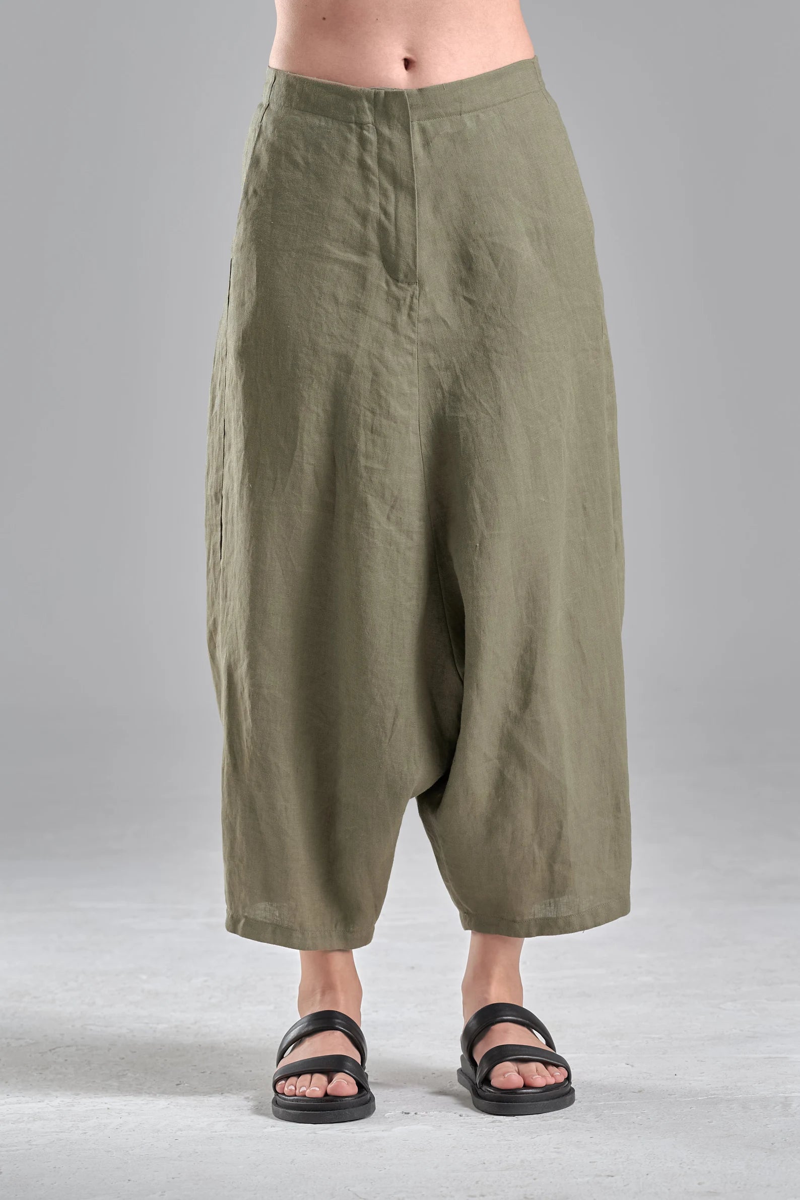 CROPPED LOW CROTCH LINEN PANTS