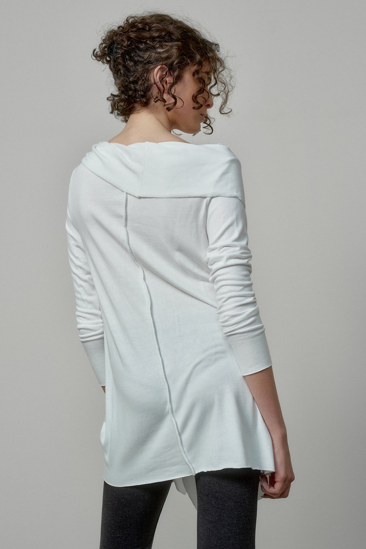 ELEGANT SOFT KNIT TUNIC WITH DRAPED FRONT AND RAW EDGES