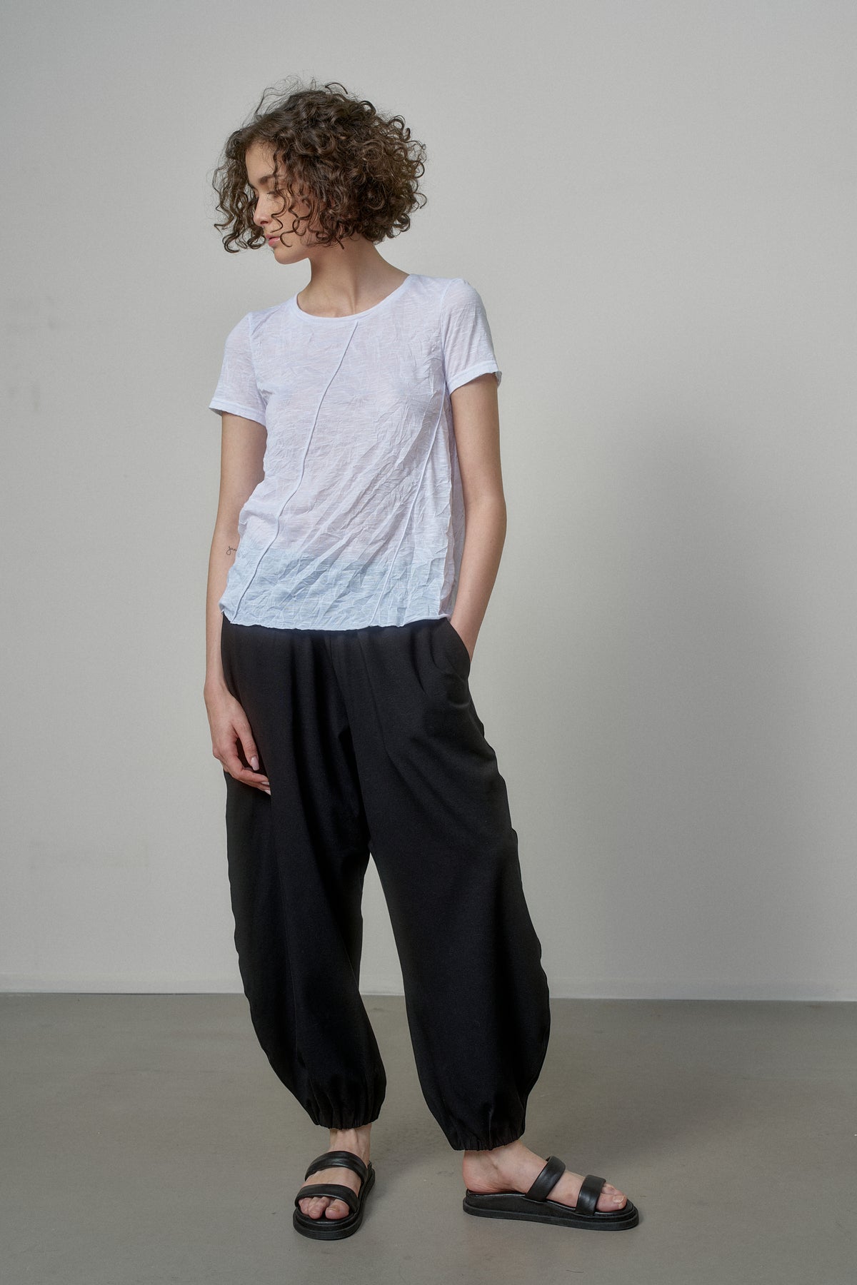 COTTON PANTS WITH ELASTIC WAIST AND CUFFS