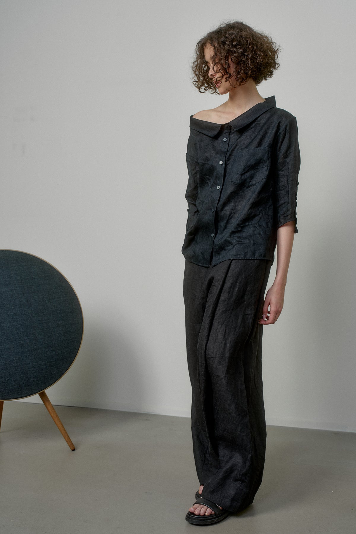 LINEN SHIRT WITH WIDE COLLAR AND 7/8 SLEEVES