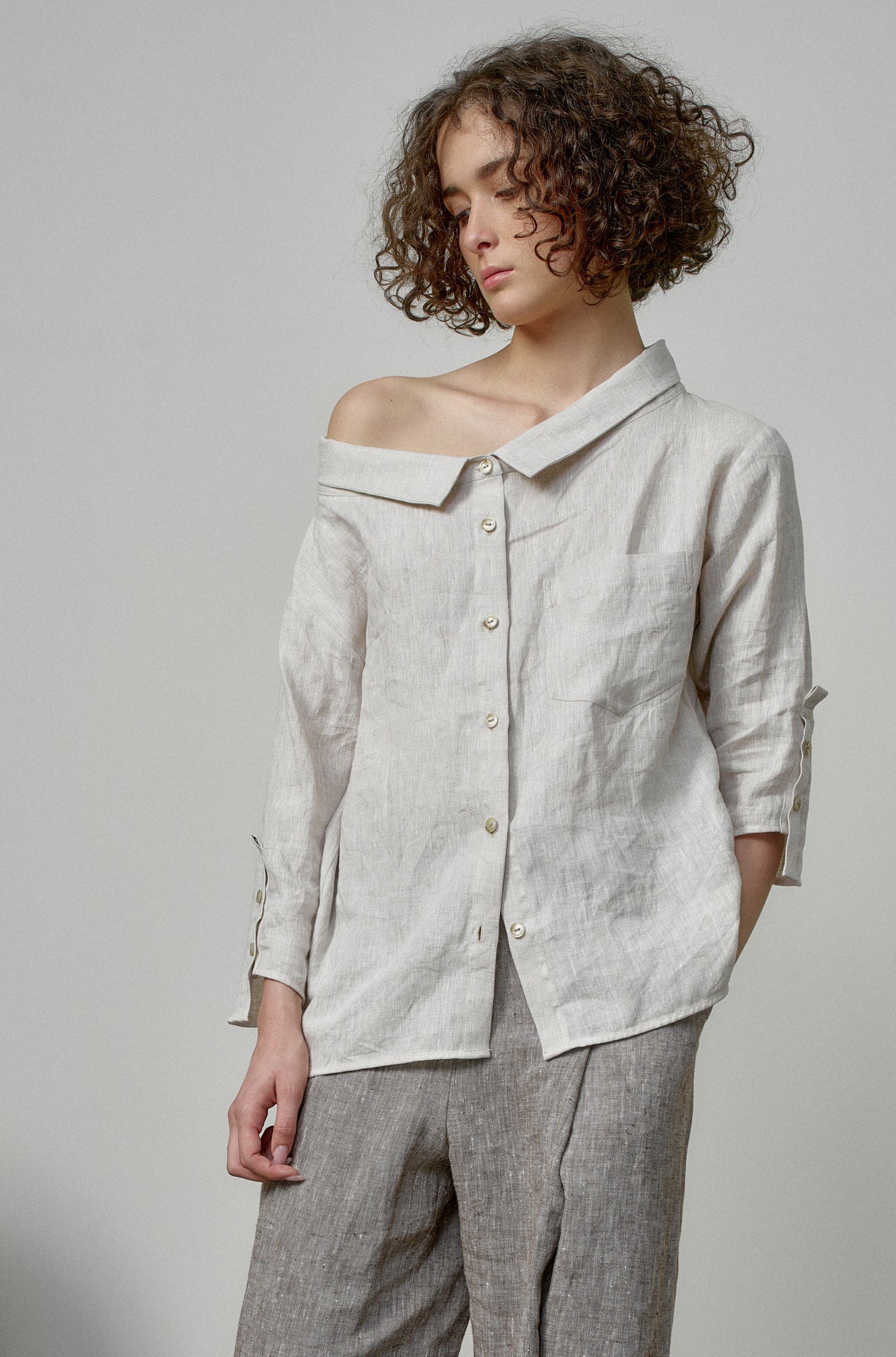 OFF SHOULDER SAND LINEN SHIRT
