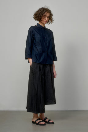 COTTON SHIRT WITH OPEN SHOULDERS AND ROLL-UP SLEEVES
