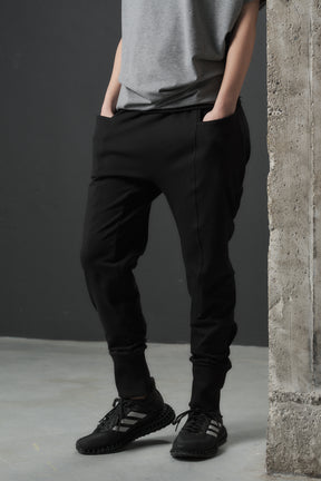 BLACK YOGA PANTS WITH POCKETS