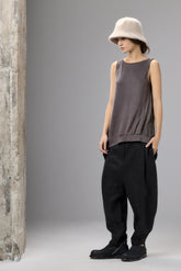 SENSATIONAL BROWN-GRAY KNIT SLEEVELESS TOP