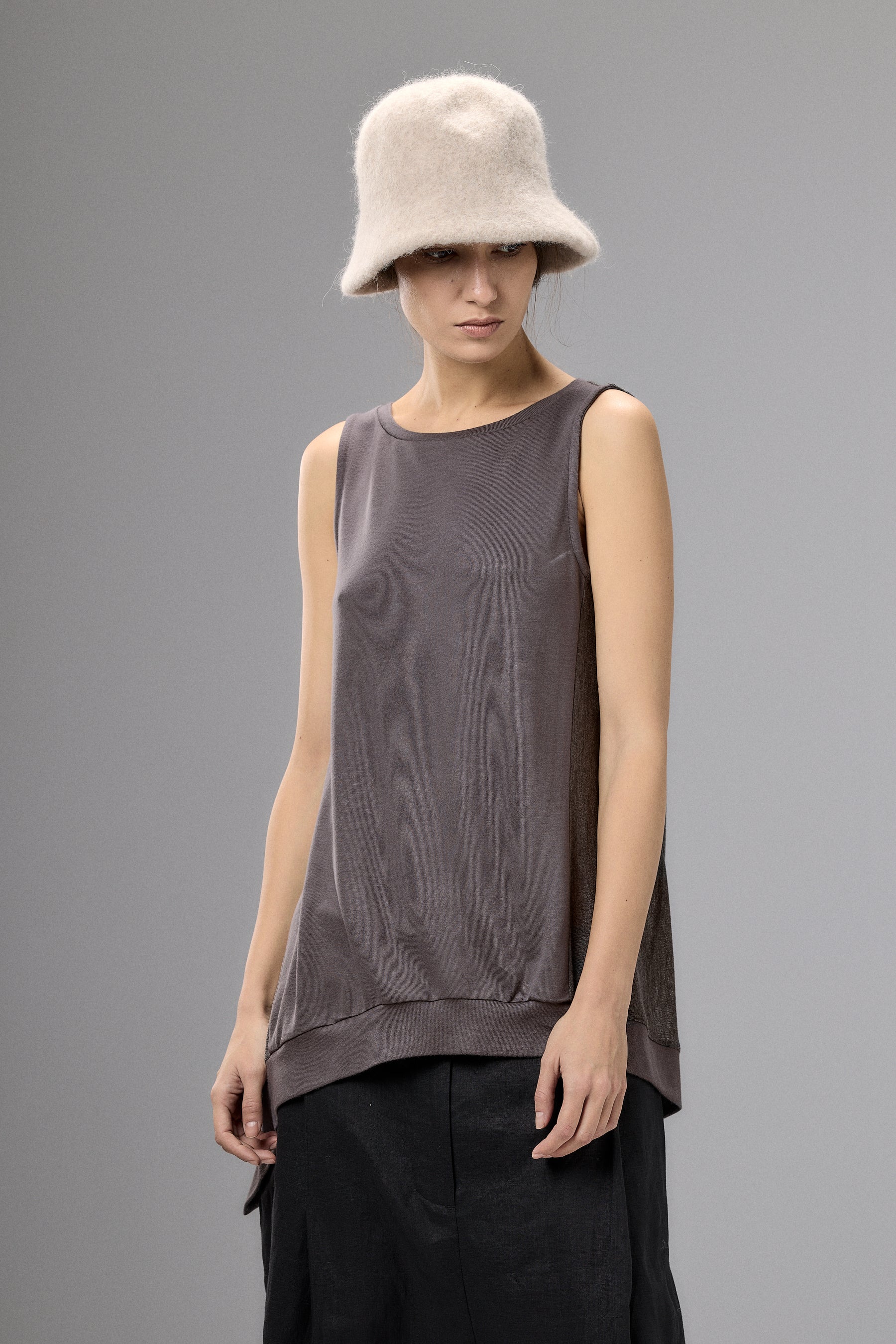 SENSATIONAL BLACK KNIT SLEEVELESS TOP