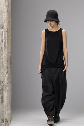 SENSATIONAL BLACK KNIT SLEEVELESS TOP