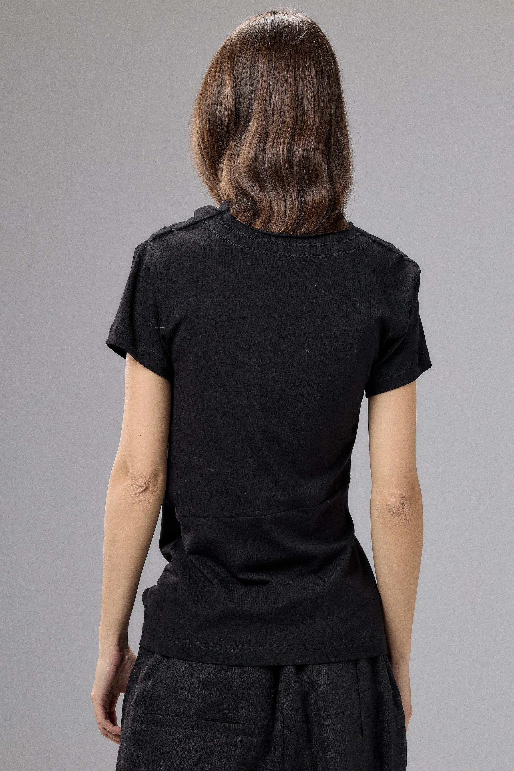 SHORT SLEEVE BLACK DRAPE BLOUSE
