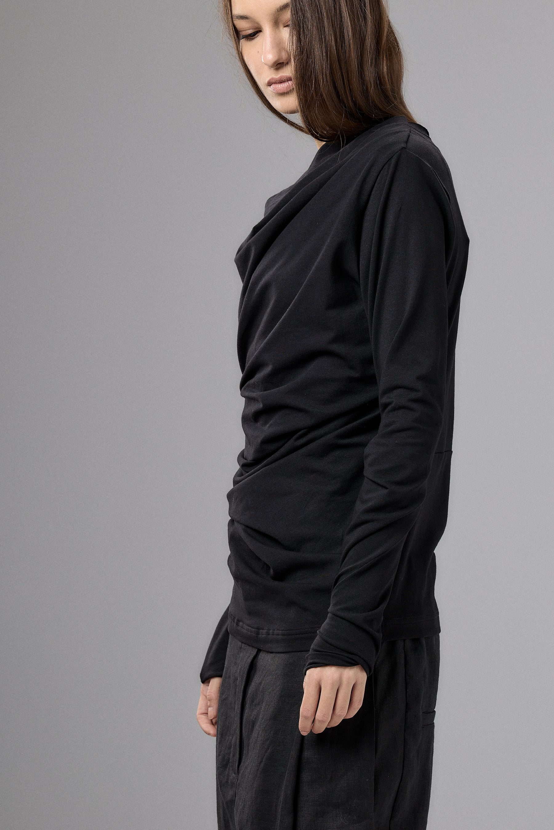 LONG SLEEVE BLACK DRAPE BLOUSE