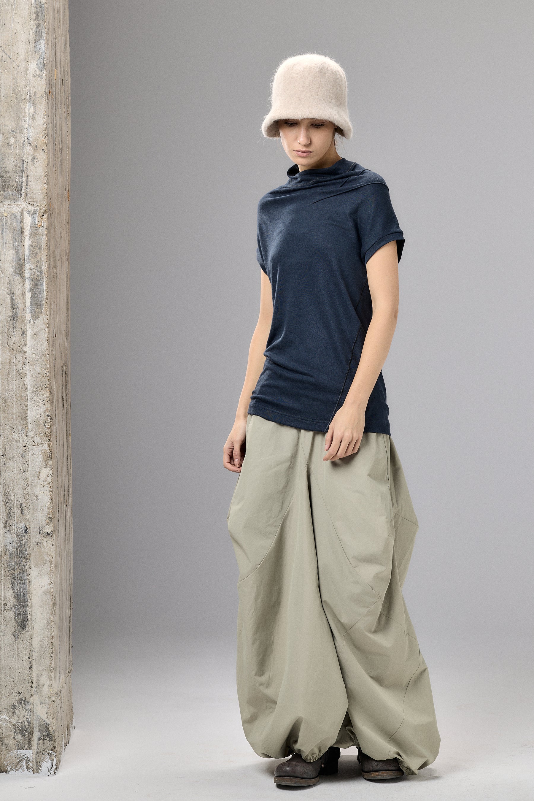 MUTED BLUE MINIMALIST CAP SLEEVED TOP