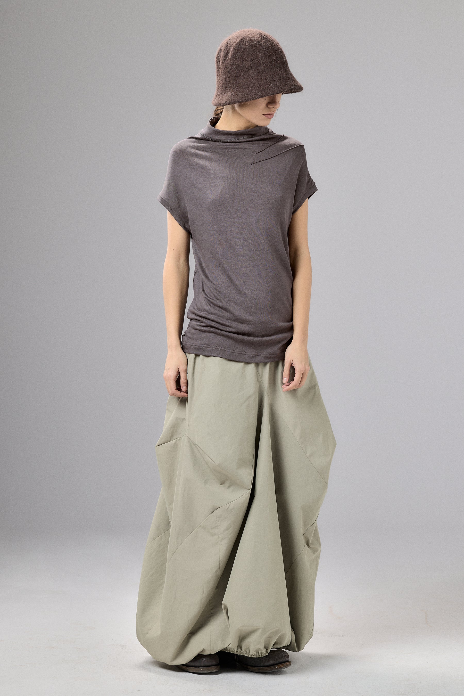 MUTED BLUE MINIMALIST CAP SLEEVED TOP