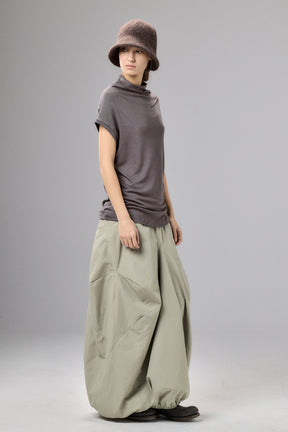 BROWN-GRAY MINIMALIST CAP SLEEVED TOP