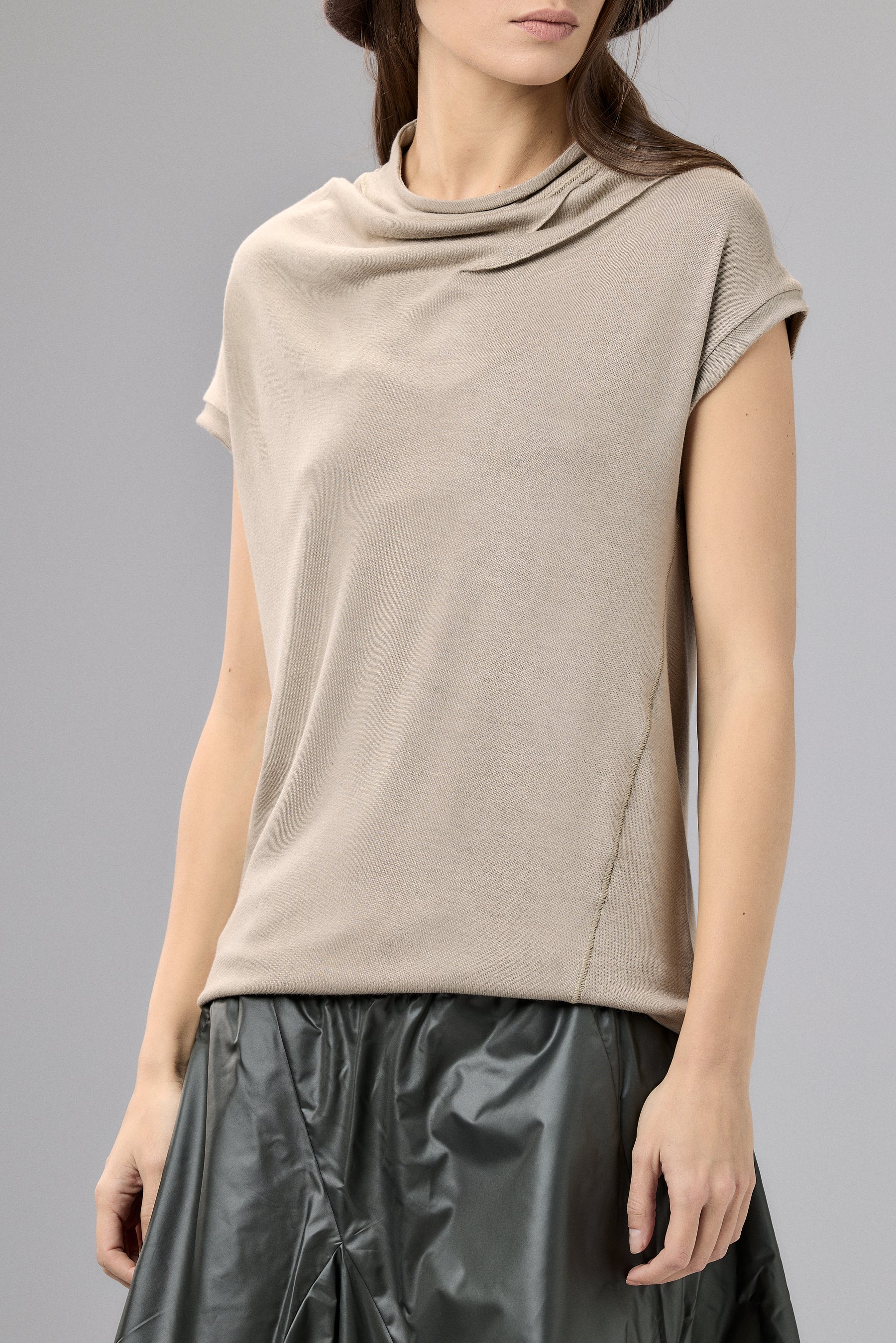 MUTED BLUE MINIMALIST CAP SLEEVED TOP