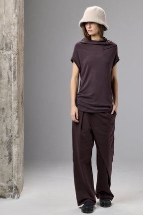 MUTED BORDO MINIMALIST CAP SLEEVED TOP
