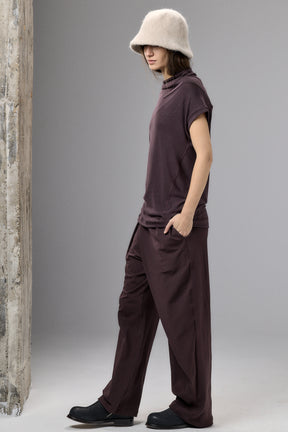 MUTED BORDO MINIMALIST CAP SLEEVED TOP