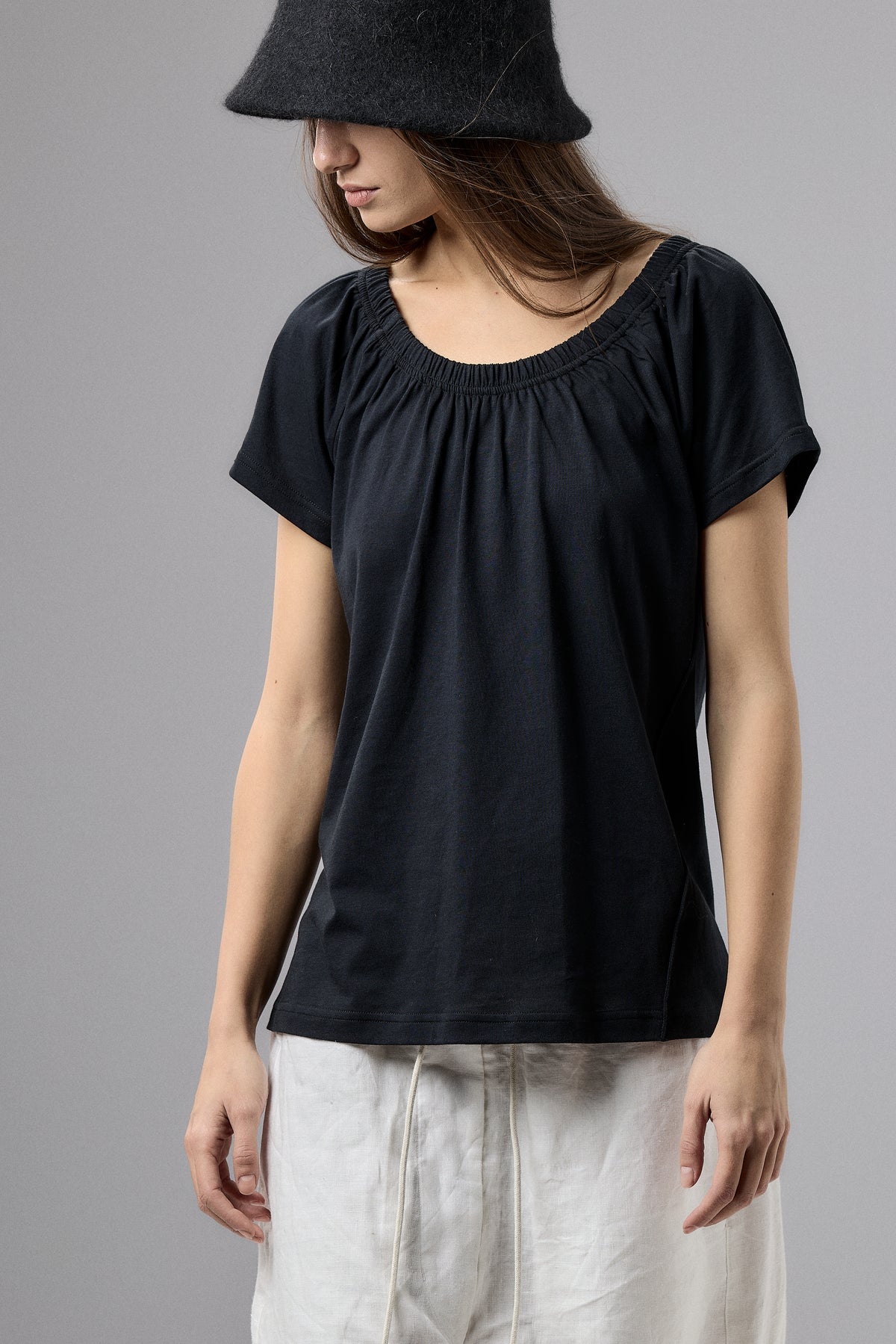 GATHERED NECKLINE SHORT SLEEVE MINT GREEN TOP