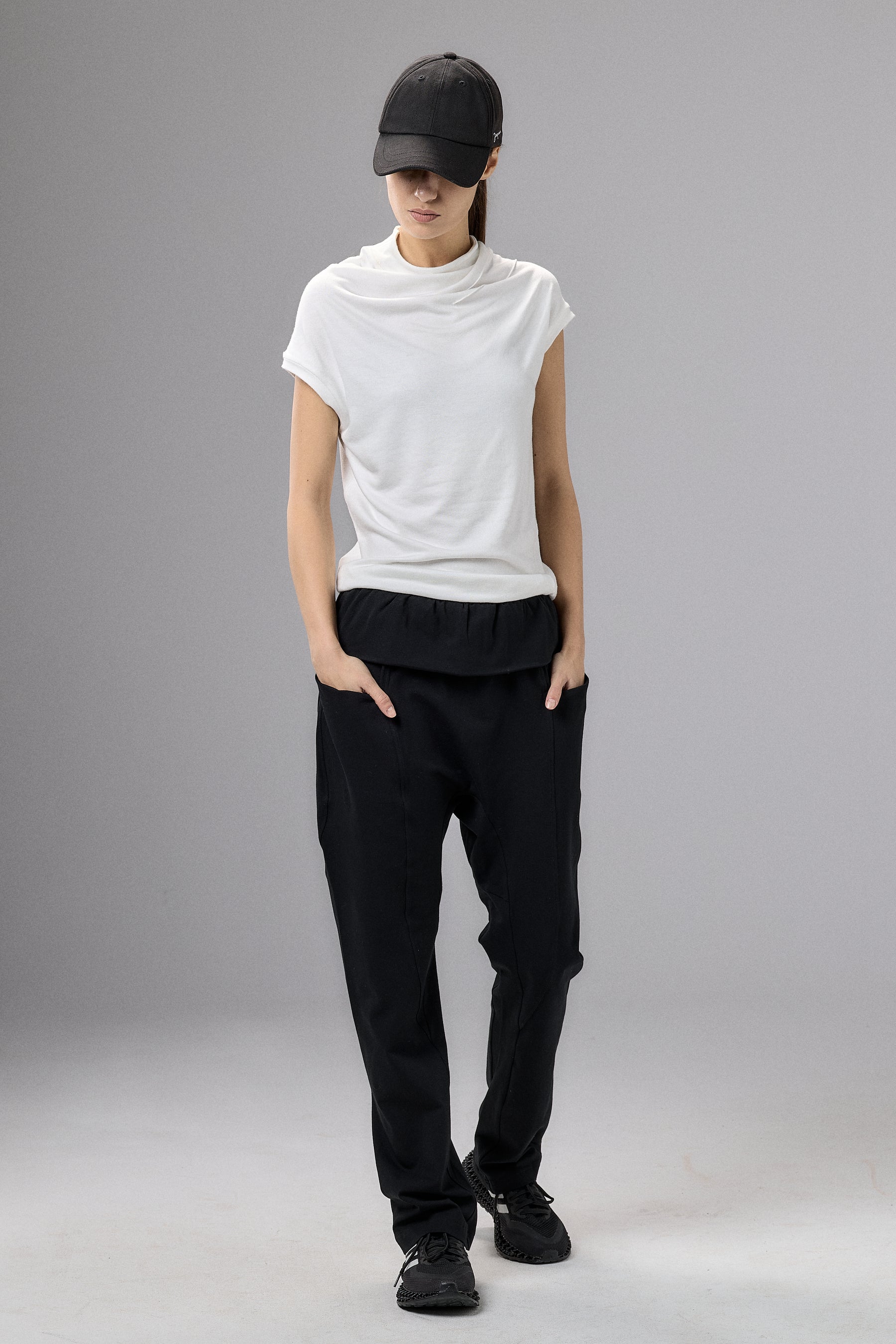 BLACK DROP CROTCH PANTS WITH POCKETS