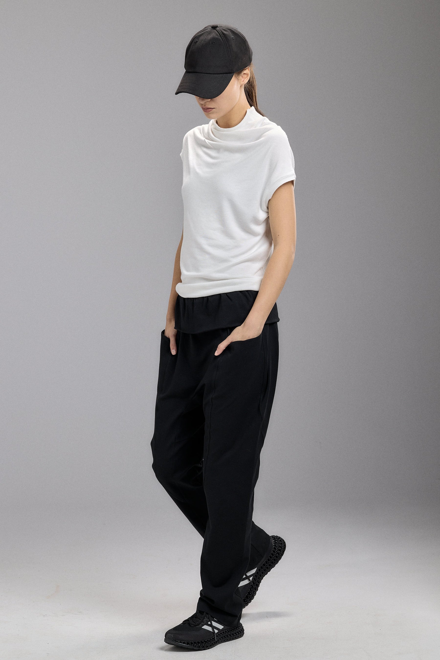 BLACK DROP CROTCH PANTS WITH POCKETS