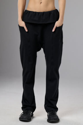 MUTED BORDO DROP CROTCH PANTS WITH POCKETS