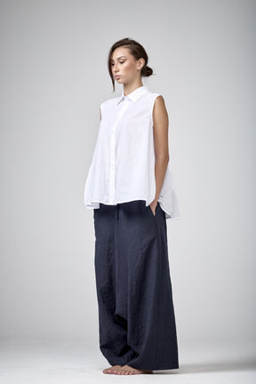 SLEEVELESS COTTON SHIRT