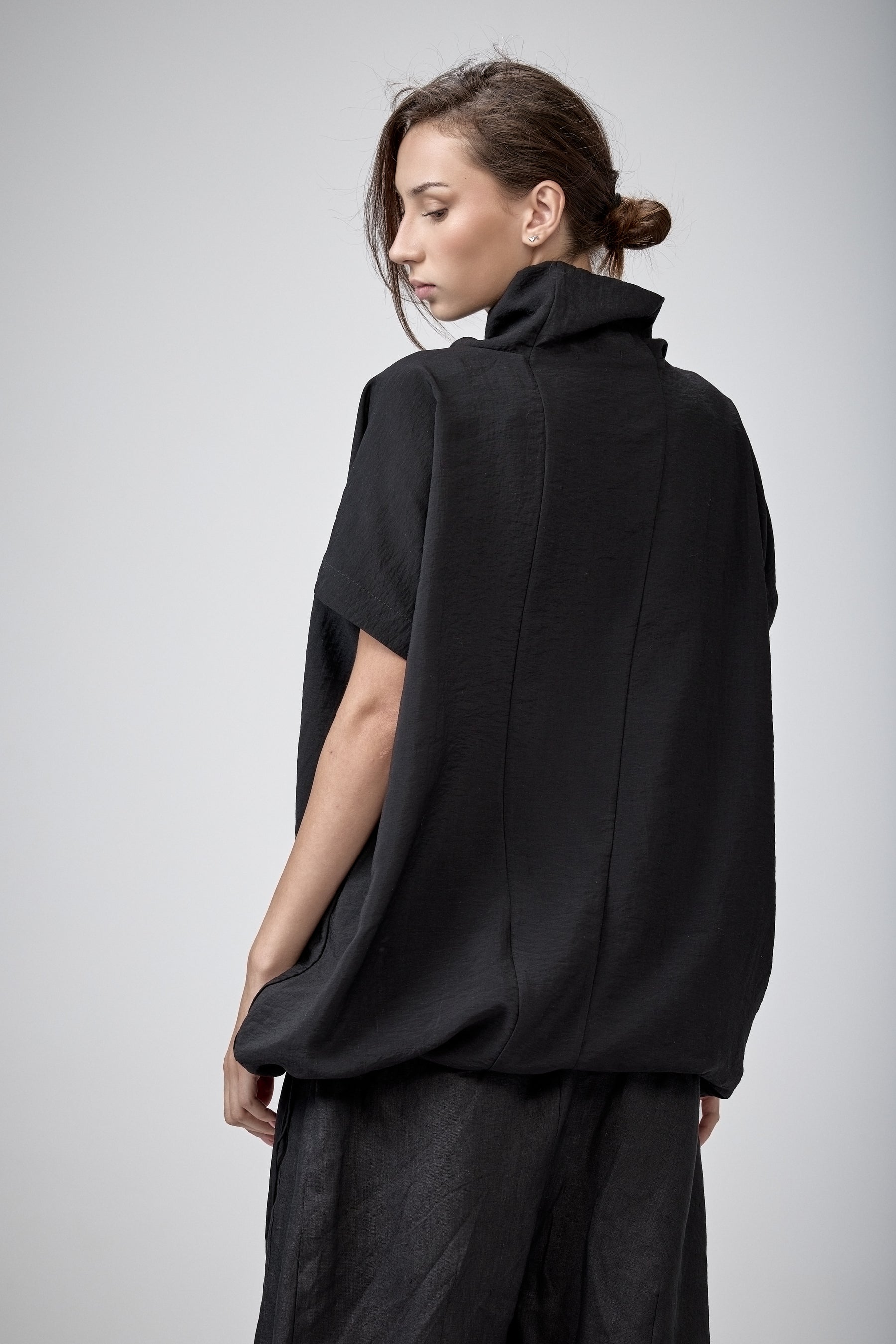OFF-WHITE V-NECK TUNIC TOP