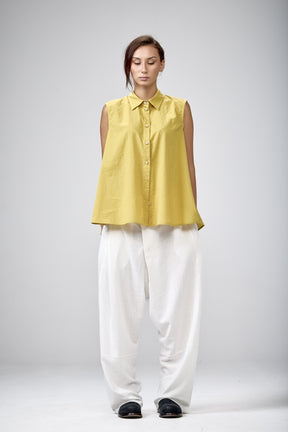SLEEVELESS COTTON SHIRT