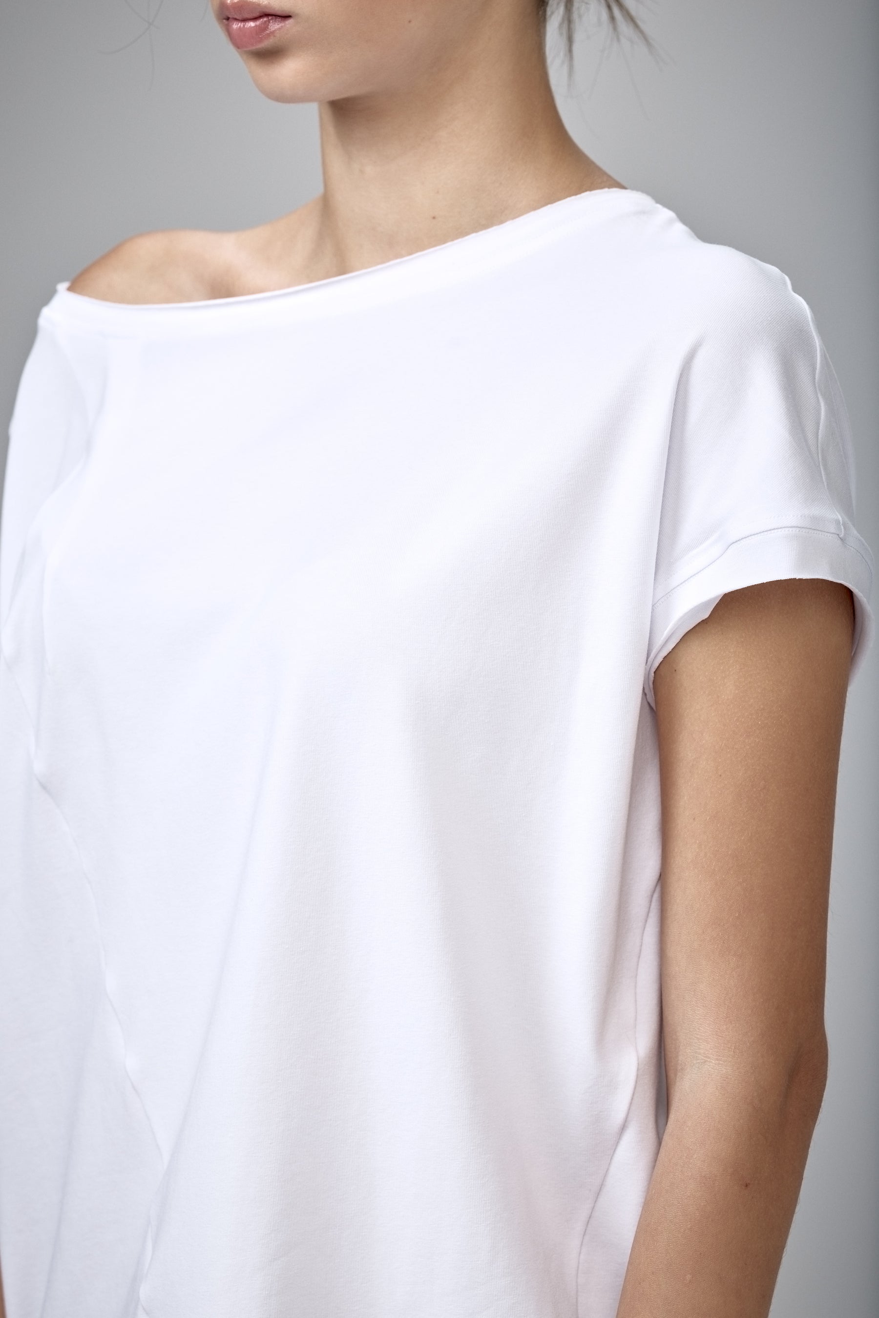 WHITE ASYMMETRICAL TOP