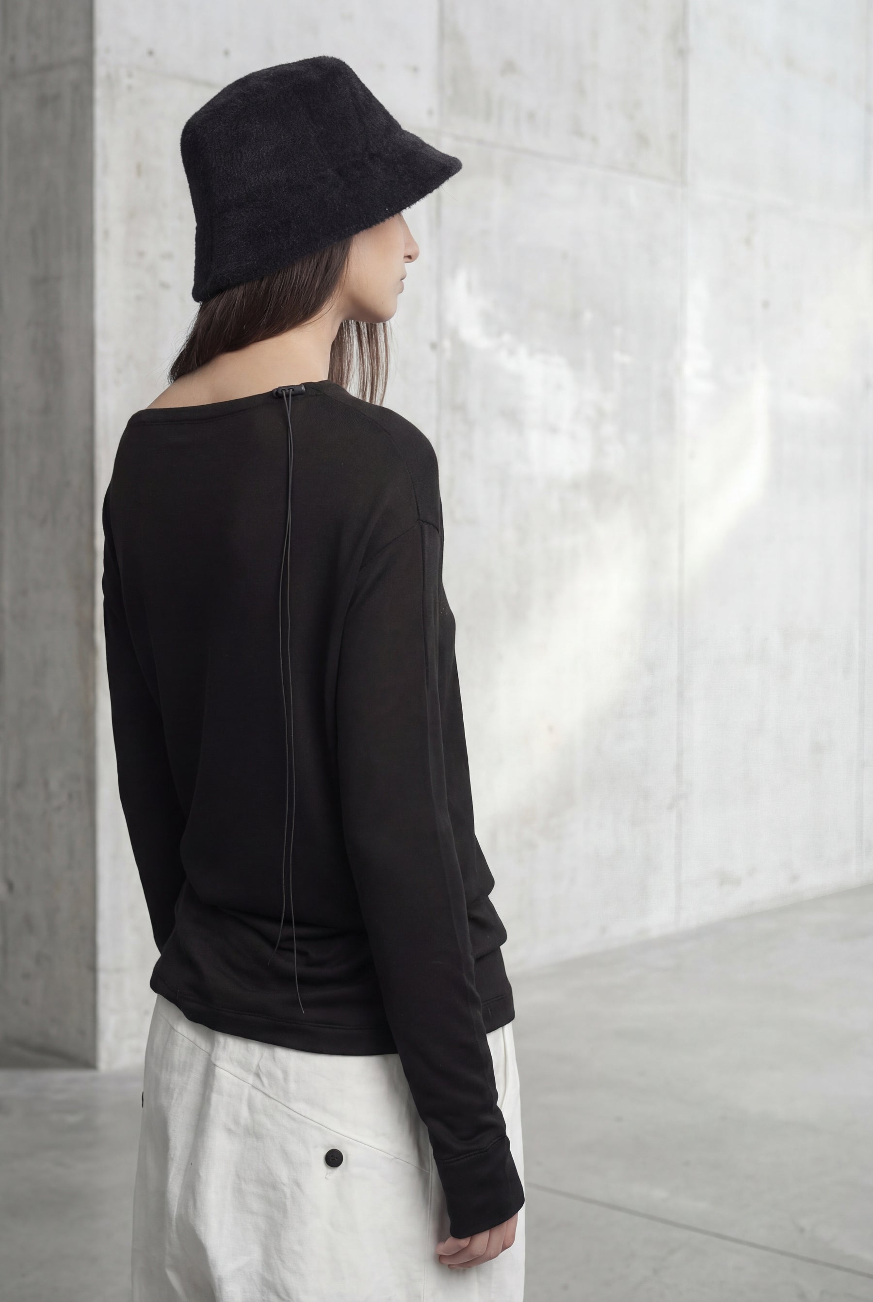 BLACK DRAPED WRAP LONG SLEEVE TOP